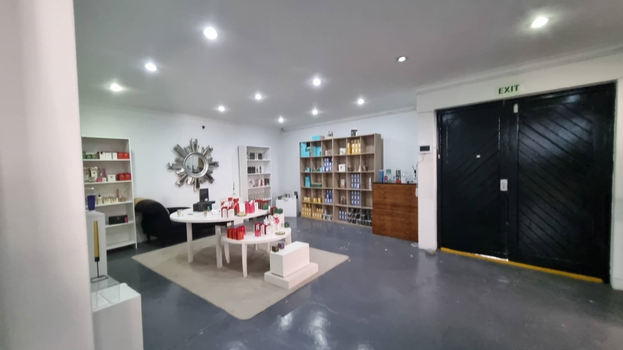 To Let Commercial Property for Rent in Woodstock Western Cape